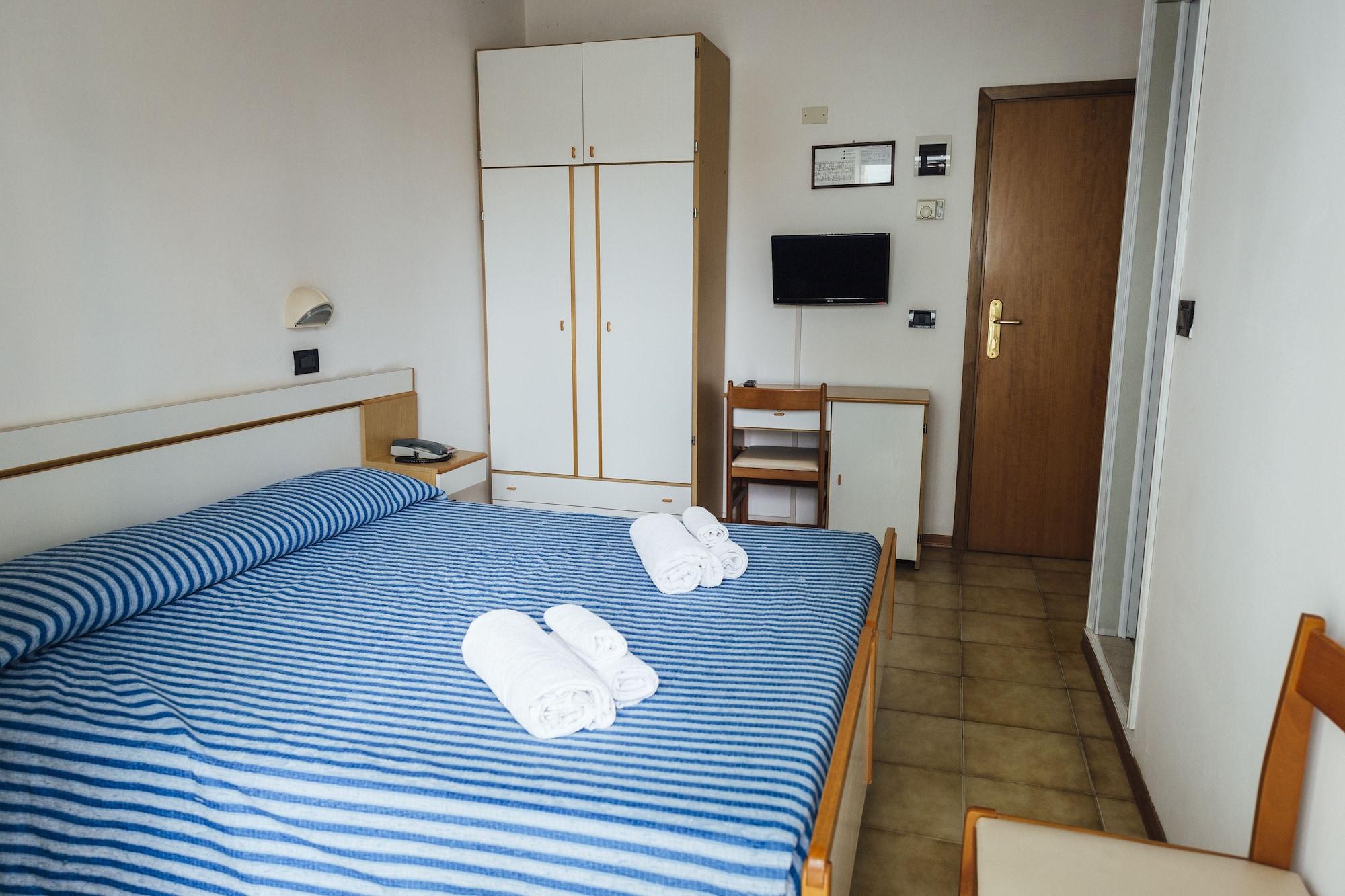 Hotel Montecarlo Rimini Ngoại thất bức ảnh