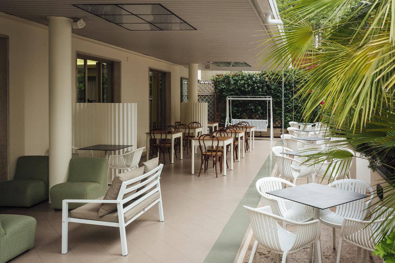 Hotel Montecarlo Rimini Ngoại thất bức ảnh